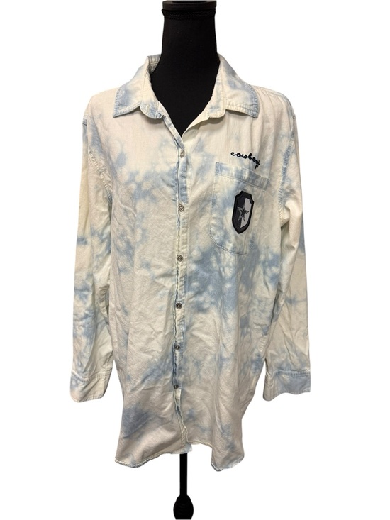 Wear By Erin Andrews Other - Wear by Erin Andrews Dallas Cowboys Tie Dye Button Down Shirt Medium Blue